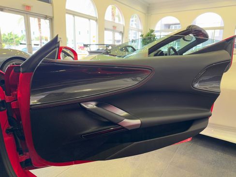 Used 2022 Ferrari SF90 Stradale image 67