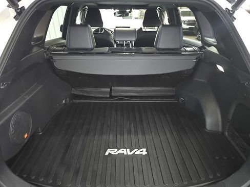 Used 2022 Toyota RAV4 XSE image 12