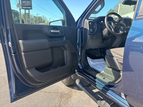 Certified 2022 Chevrolet Silverado 2500 W/T w/ Gooseneck/5TH Wheel Package image 9