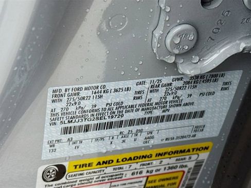 New 2025 Lincoln Navigator L Black Label image 36