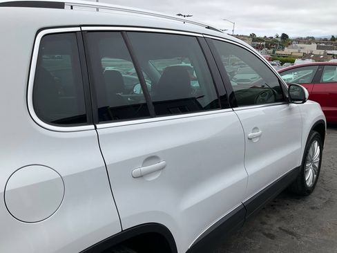 Used 2014 Volkswagen Tiguan SE FWD image 78