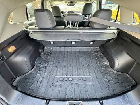 Used 2017 Subaru Impreza 2.0i Limited w/ Moonroof/BSD & Rcta/Eyesight image 9