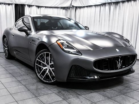 Used 2024 Maserati GranTurismo Modena image 3