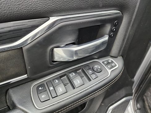 Used 2024 RAM 2500 Laramie w/ Night Edition AWD/4WD image 42
