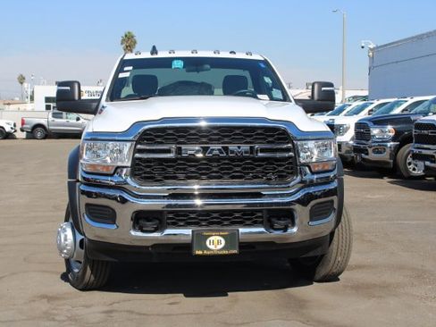 New 2025 RAM 5500 Tradesman AWD/4WD image 2