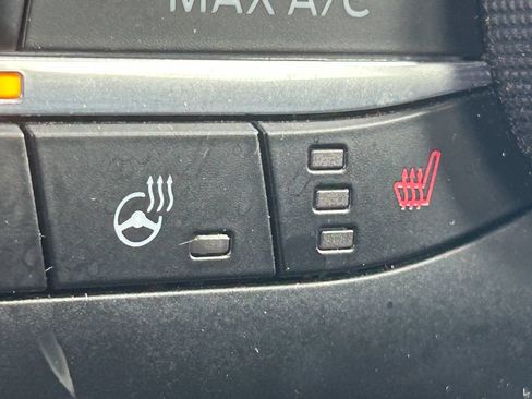 Used 2024 Ford Escape Active AWD/4WD image 16
