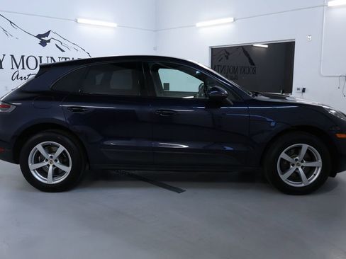 Used 2019 Porsche Macan image 8