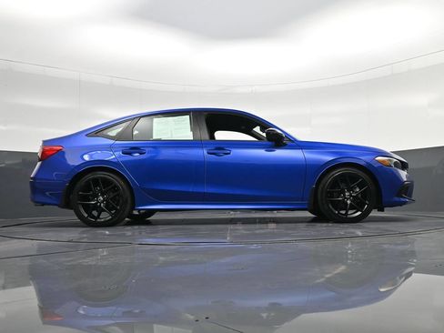 Used 2023 Honda Civic Sport image 22