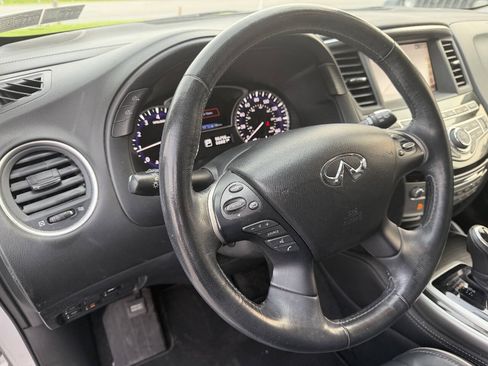Used 2019 INFINITI QX60 Luxe w/ Essential Package AWD/4WD image 16