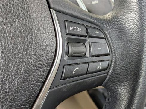 Used 2018 BMW 330i Sedan RWD image 5