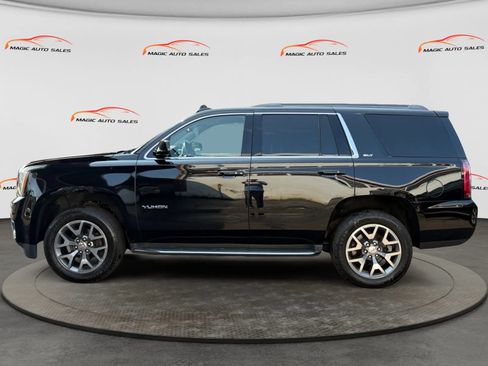 Used 2017 GMC Yukon SLT AWD/4WD image 7