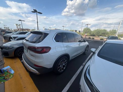 Used 2021 BMW X5 sDrive40i w/ Convenience Package RWD image 6