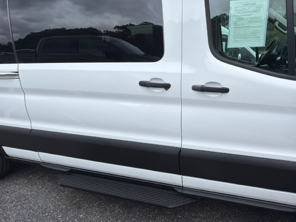 Used 2025 Ford Transit 350 XLT RWD image 12
