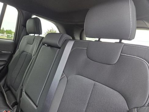 New 2026 Jeep Grand Cherokee Laredo X RWD image 27