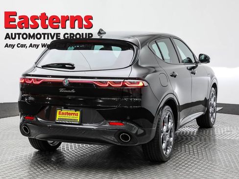 Used 2024 Alfa Romeo Tonale Veloce AWD/4WD image 5