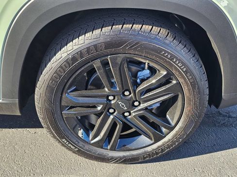 New 2026 Chevrolet Trax ACTIV w/ Sunroof Package FWD image 7