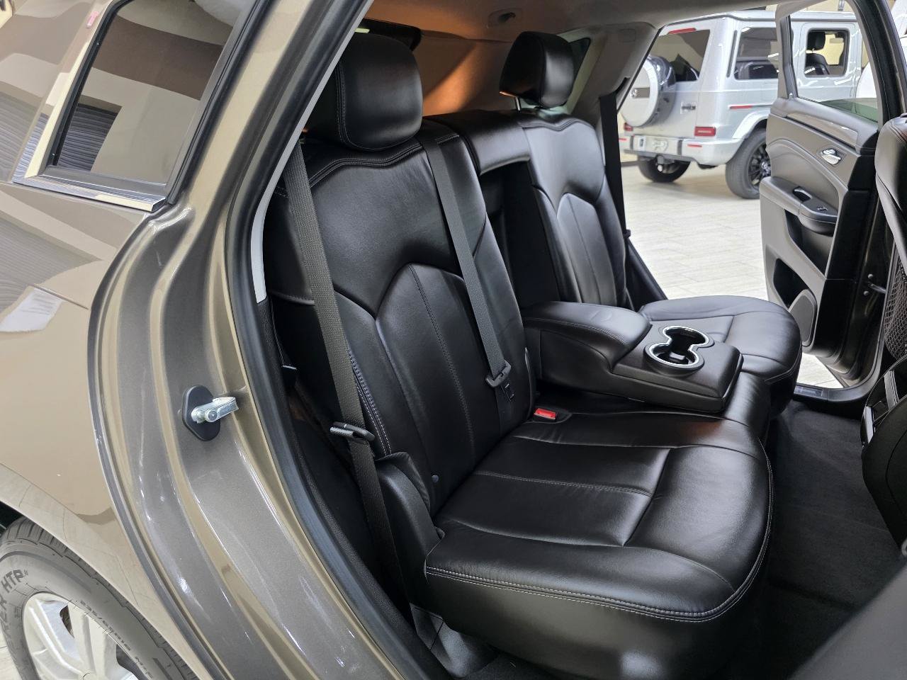 Used 2014 Cadillac SRX FWD image 21
