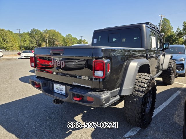 Used 2023 Jeep Gladiator Rubicon w/ Trailer Tow Package AWD/4WD image 5