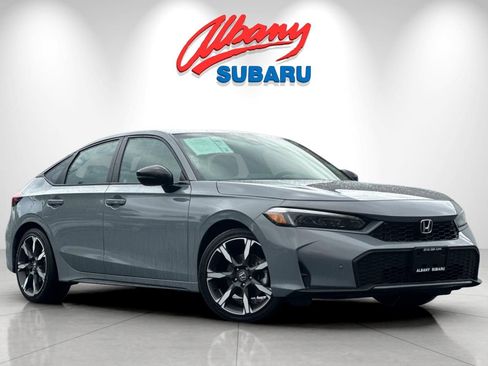 Used 2025 Honda Civic Sport Touring image 2