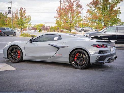 Used 2024 Chevrolet Corvette Z06 image 10