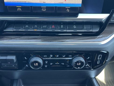 New 2025 Chevrolet Silverado 1500 LT Trail Boss w/ Convenience Package II image 6