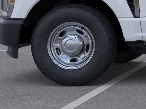 New 2026 Ford F250 XL image 19