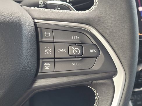 New 2025 Jeep Grand Cherokee Laredo image 20