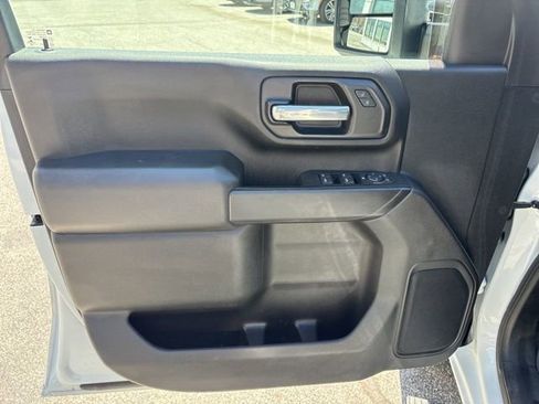 Used 2020 GMC Sierra 2500 4x4 Crew Cab w/ Convenience Package image 29