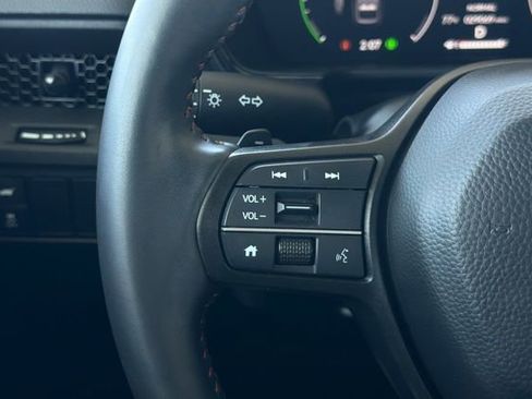 Used 2025 Honda CR-V Sport-L image 29