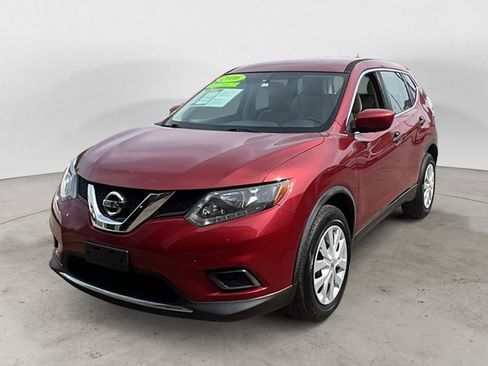 Used 2016 Nissan Rogue S FWD image 1