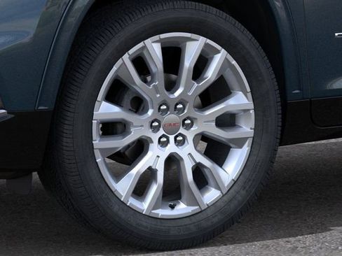 New 2026 GMC Acadia Denali w/ Super Cruise Package image 9