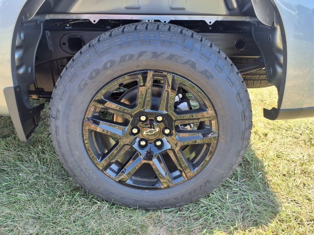 New 2026 Chevrolet Silverado 1500 RST w/ RST Select Package AWD/4WD image 6