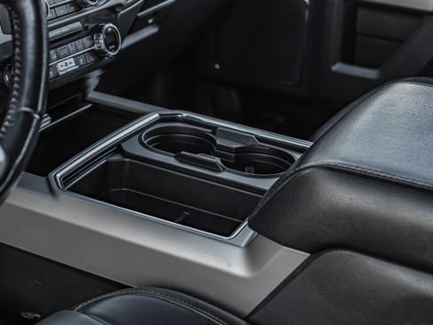 Used 2022 Ford F450 Lariat w/ Chrome Package image 23