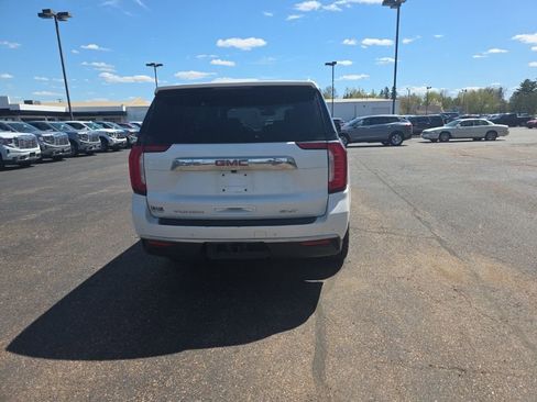 Used 2021 GMC Yukon SLT w/ SLT Luxury Plus Package AWD/4WD image 33
