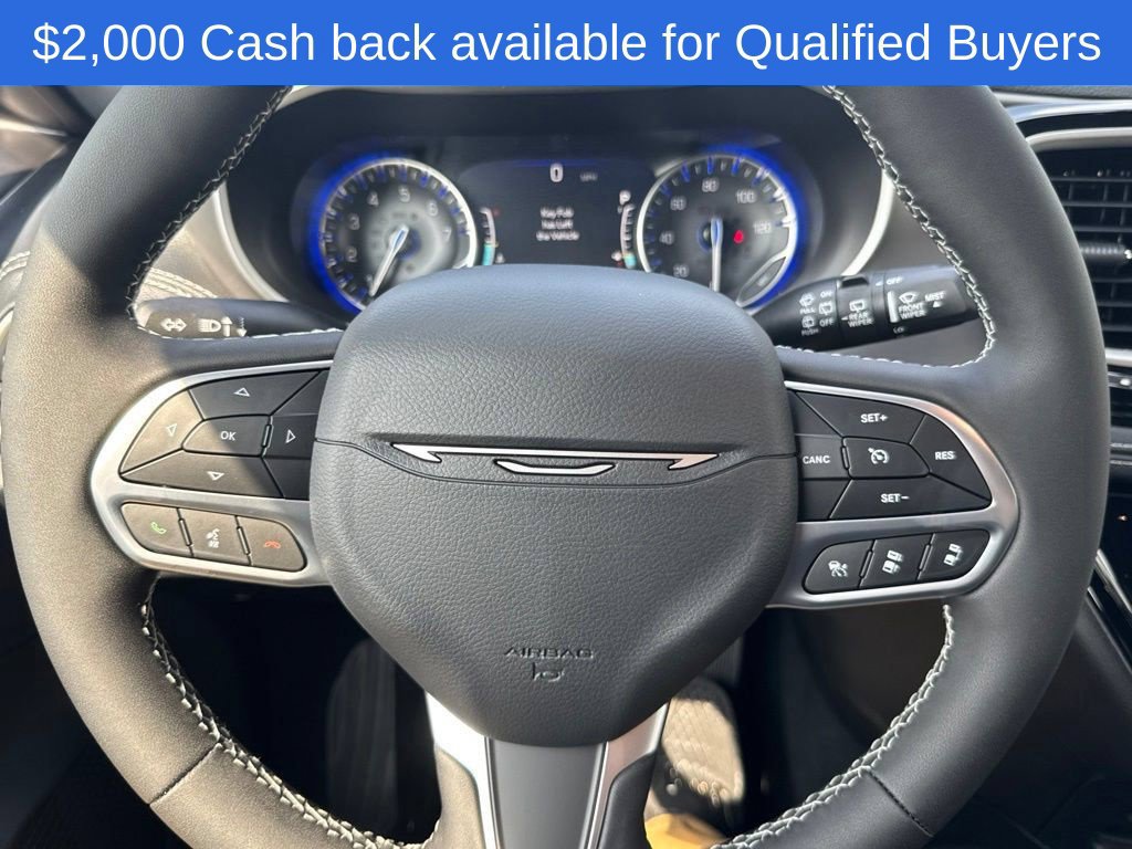 New 2027 Chrysler Pacifica Select FWD image 20