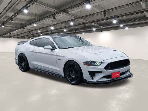 Used 2019 Ford Mustang GT w/ Equipment Group 301A image 2