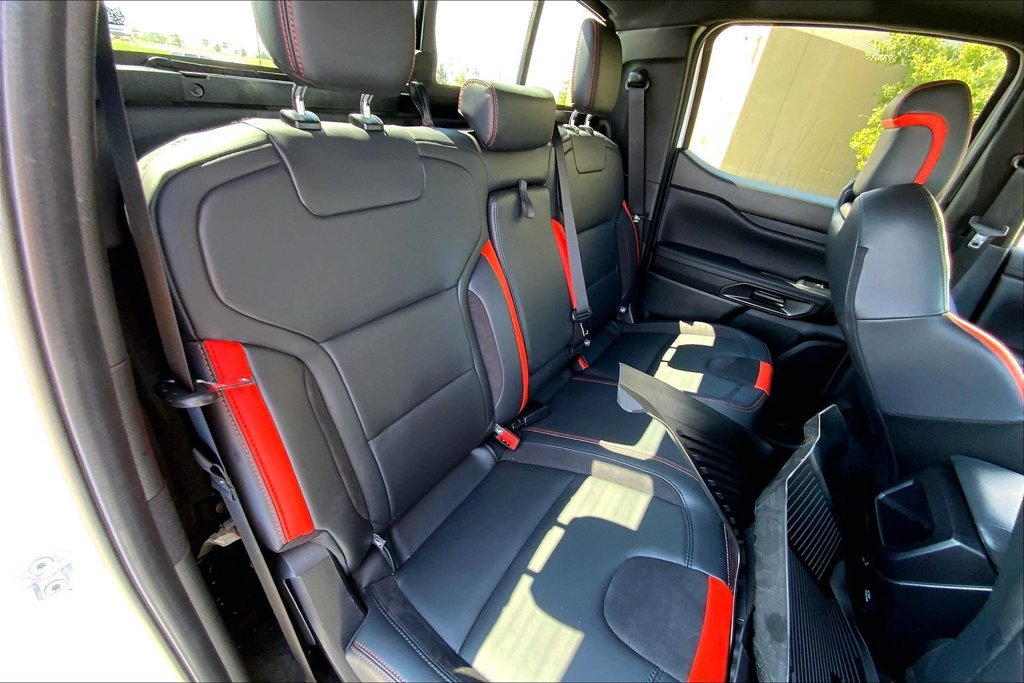 Used 2025 Ford Ranger Raptor AWD/4WD image 24