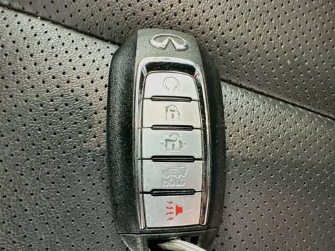Used 2024 INFINITI QX60 Luxe AWD/4WD image 18