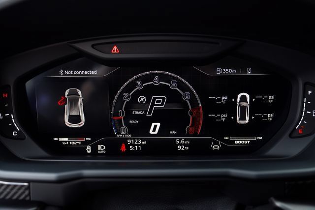 Used 2024 Lamborghini Urus Performante AWD/4WD image 29