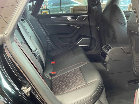 Used 2025 Audi S7 Prestige w/ Prestige Package AWD/4WD image 28