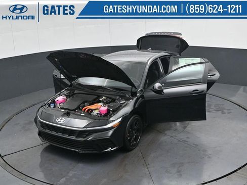 New 2026 Hyundai Elantra Sport FWD image 48