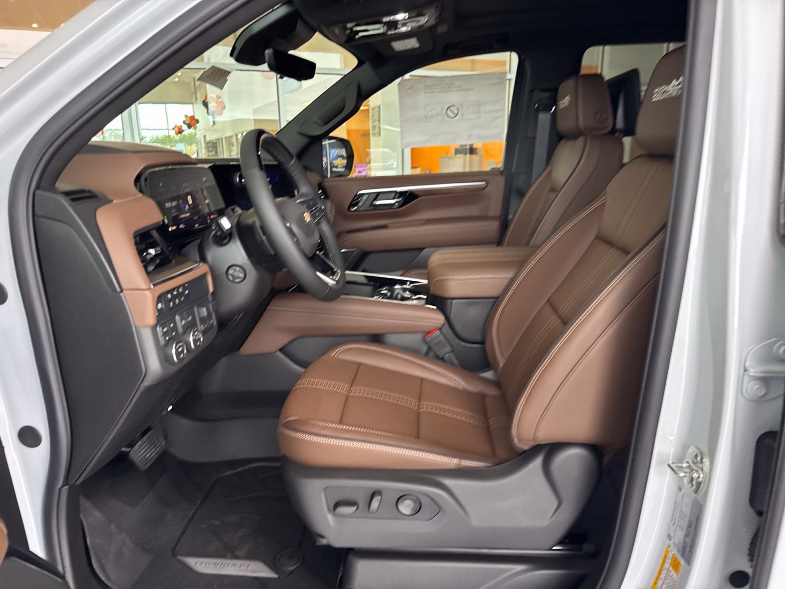New 2027 Chevrolet Tahoe High Country AWD/4WD image 22
