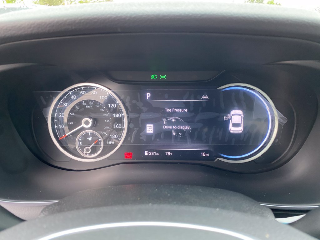 New 2026 Genesis G70 2.5T RWD image 33