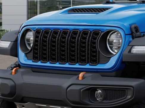 Used 2025 Jeep Gladiator Mojave w/ Convenience Group AWD/4WD image 11