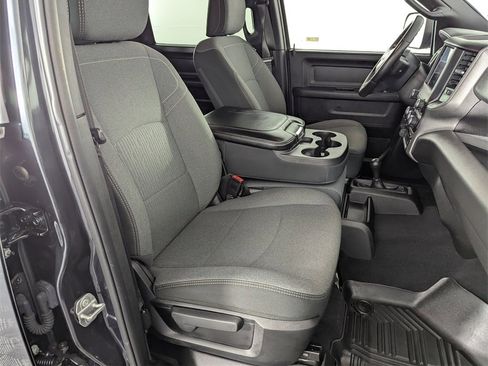 Used 2020 RAM 2500 Laramie image 35