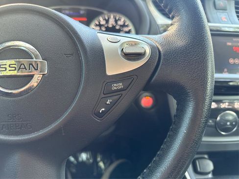 Used 2019 Nissan Sentra SV image 30