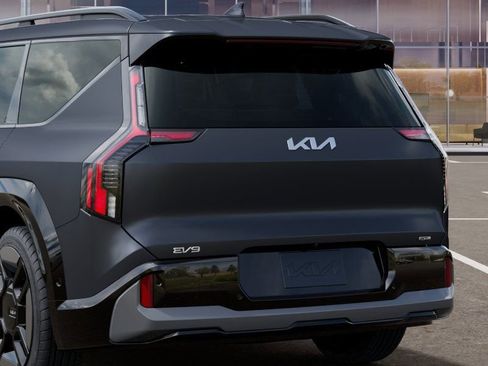 New 2026 Kia EV9 GT-Line AWD/4WD image 13