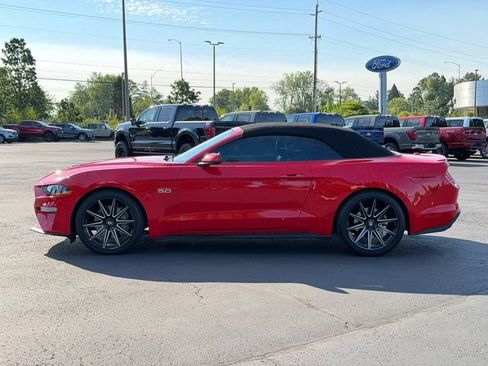 Used 2022 Ford Mustang GT Premium w/ Equipment Group 401A RWD image 6