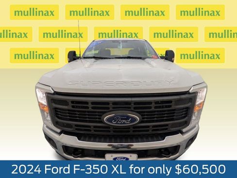 Certified 2024 Ford F350 XL w/ XL Chrome Package AWD/4WD image 12