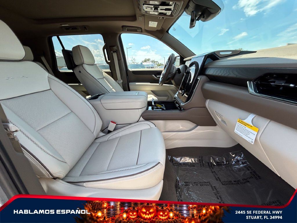 New 2026 GMC Yukon Denali w/ Denali Reserve Package AWD/4WD image 21